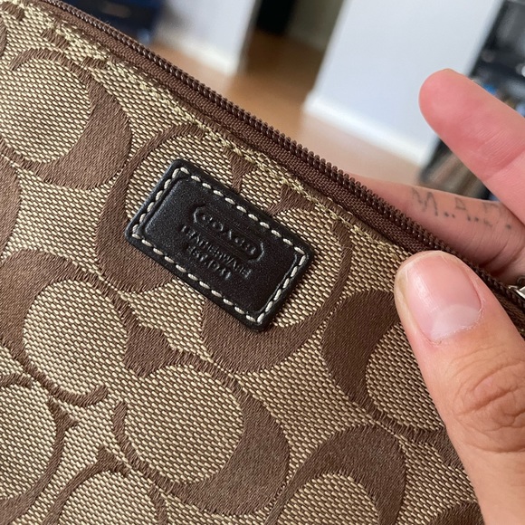 Coach Wristlet Purse w/ OG print - Picture 3 of 6